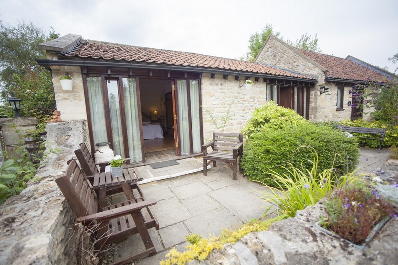 Beeches Farmhouse Farmyard BB